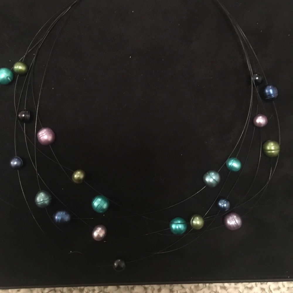 Faux multicolored pearl necklace
